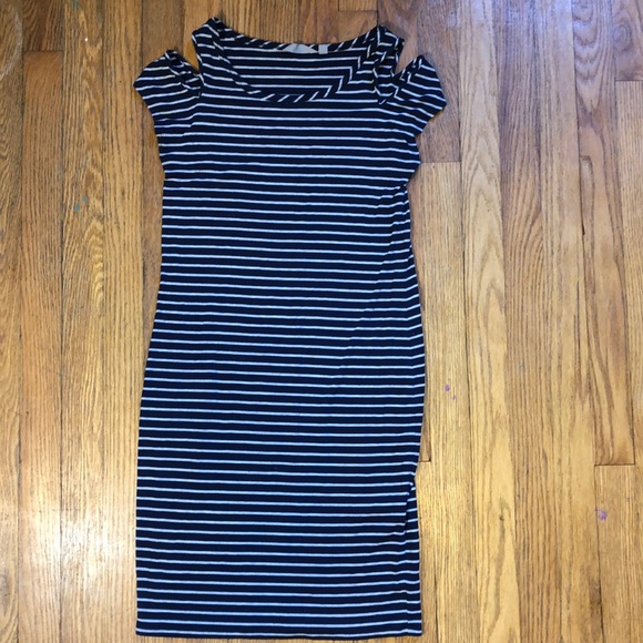 Athleta Dresses & Skirts - Athlete Cold Shoudler Tee Shirt Dress Athleta Dresses & Skirts - Athlete Cold Shoudler Tee Shirt Dress